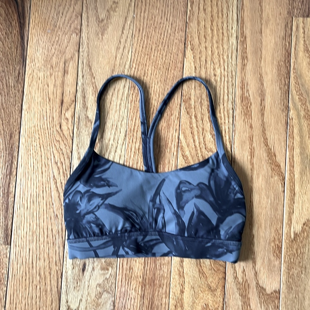 Lululemon Flow Y Bra